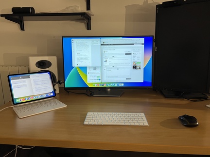 Setup iPad Pro M2 dual screens iPadOS 16.2