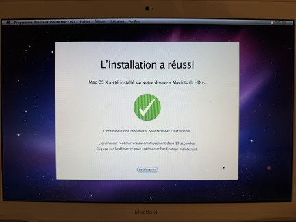 Installation de Snow Leopard sur le MacBook de 2009 avec la clé USB terminée